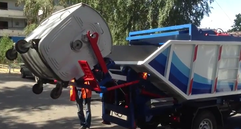 погрузочный механизм мусоровоза